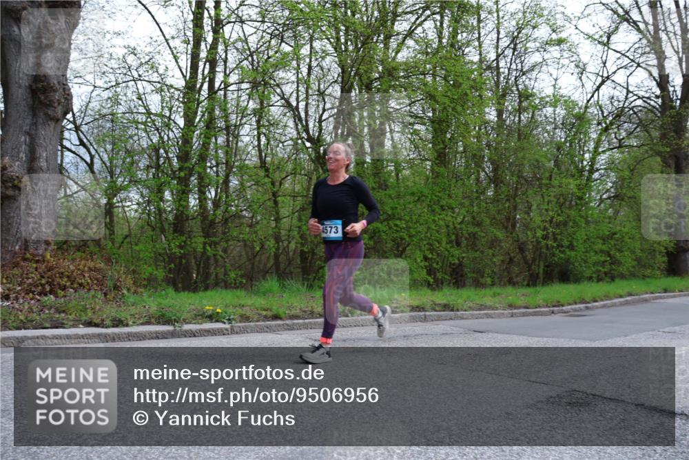 12.04.2026 - 45. Internationalen Wilhelmsburger Insellauf Yannick Fuchs http://msf.ph/oto/9506956 12.04.2026 13:02:32 Laufen 4573 meine-sportfotos.de