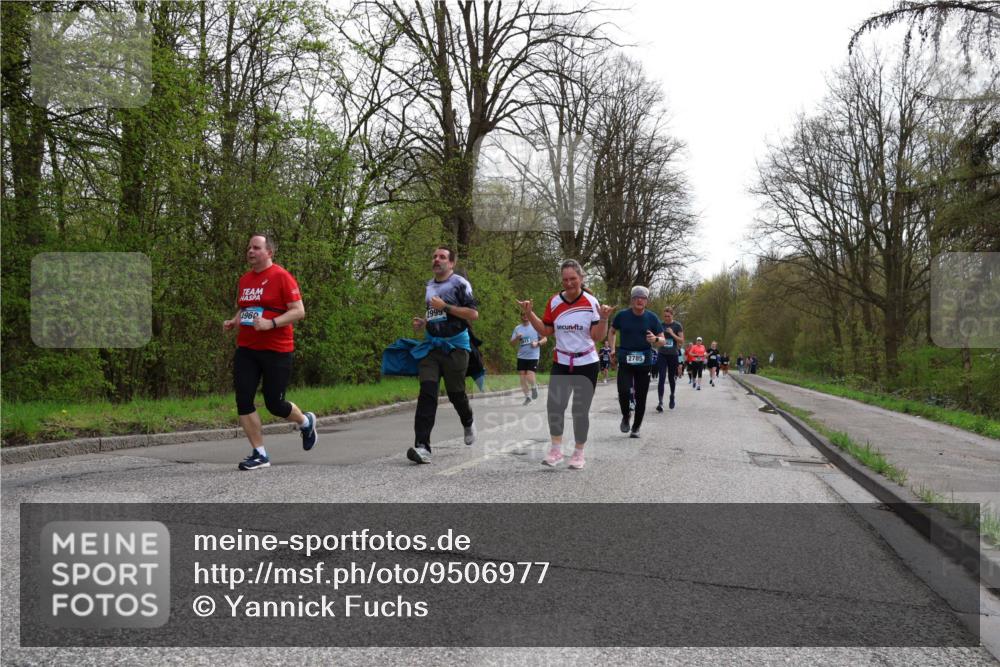 12.04.2026 - 45. Internationalen Wilhelmsburger Insellauf Yannick Fuchs http://msf.ph/oto/9506977 12.04.2026 13:02:40 Laufen 4960, 2999, 2785 meine-sportfotos.de