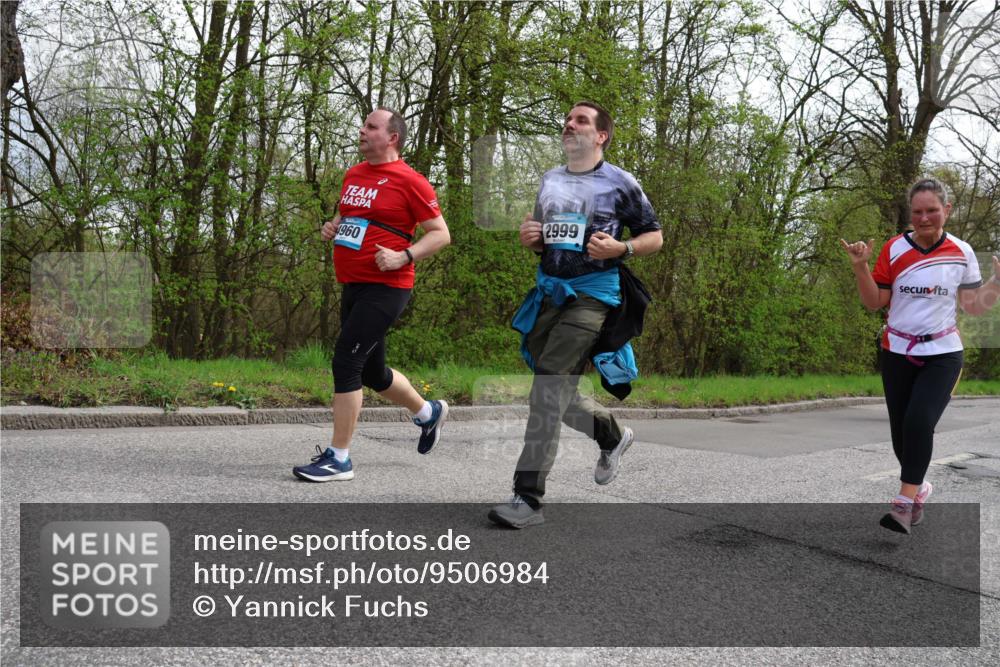 12.04.2026 - 45. Internationalen Wilhelmsburger Insellauf Yannick Fuchs http://msf.ph/oto/9506984 12.04.2026 13:02:42 Laufen 1960, 2999 meine-sportfotos.de