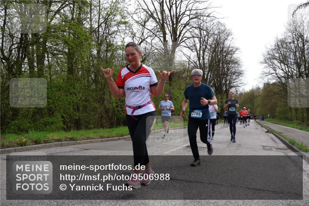 12.04.2026 - 45. Internationalen Wilhelmsburger Insellauf Yannick Fuchs http://msf.ph/oto/9506988 12.04.2026 13:02:42 Laufen 2785, 4662, 563 meine-sportfotos.de