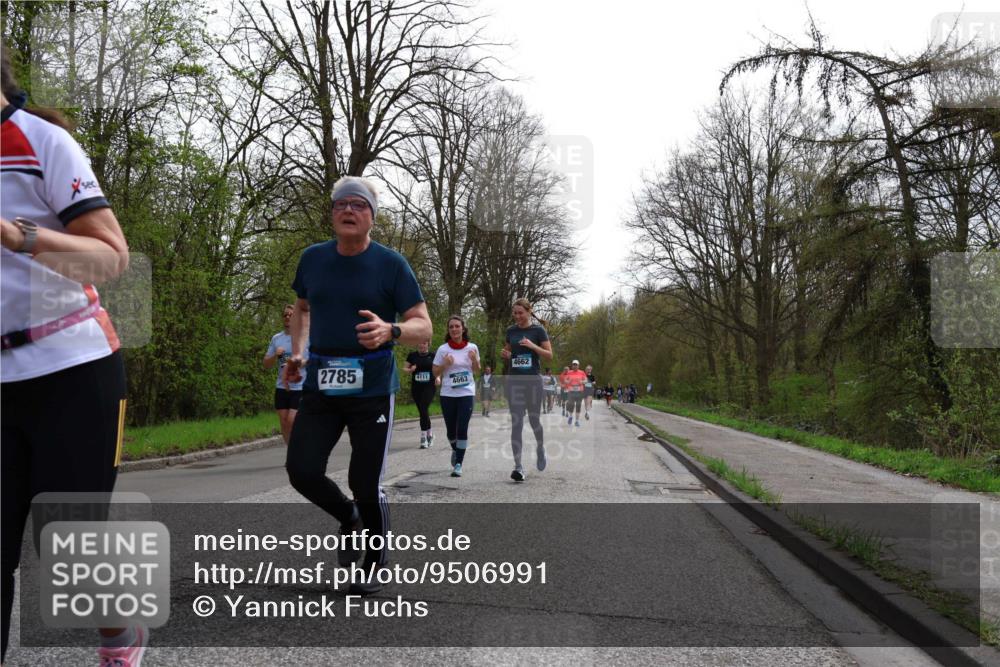 12.04.2026 - 45. Internationalen Wilhelmsburger Insellauf Yannick Fuchs http://msf.ph/oto/9506991 12.04.2026 13:02:43 Laufen 2785, 4662, 4111, 4663 meine-sportfotos.de