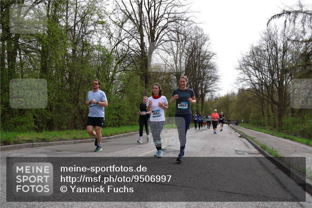 12.04.2026 - 45. Internationalen Wilhelmsburger Insellauf Yannick Fuchs http://msf.ph/oto/9506997 12.04.2026 13:02:44 Laufen 4663, 4662 meine-sportfotos.de