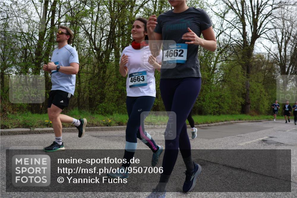12.04.2026 - 45. Internationalen Wilhelmsburger Insellauf Yannick Fuchs http://msf.ph/oto/9507006 12.04.2026 13:02:45 Laufen 4663, 4662 meine-sportfotos.de