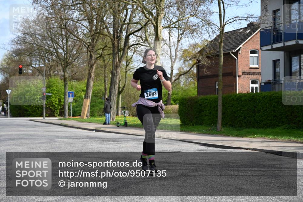12.04.2026 - 45. Internationalen Wilhelmsburger Insellauf J. Mangold http://msf.ph/oto/9507135 12.04.2026 11:44:11 Ziel 2040, 2663 meine-sportfotos.de