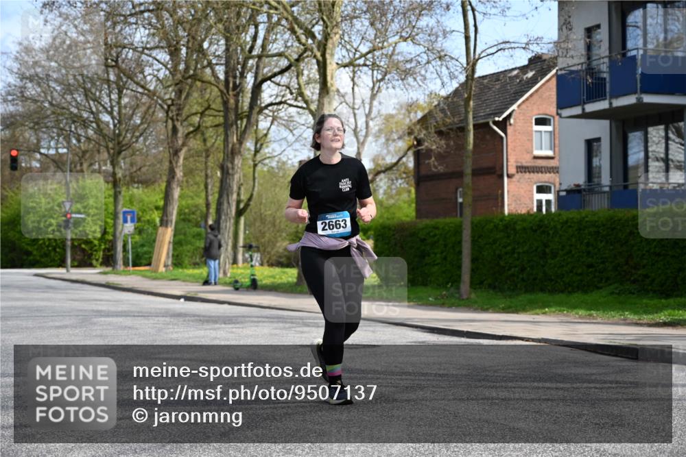 12.04.2026 - 45. Internationalen Wilhelmsburger Insellauf J. Mangold http://msf.ph/oto/9507137 12.04.2026 11:44:11 Ziel 2040, 2663 meine-sportfotos.de