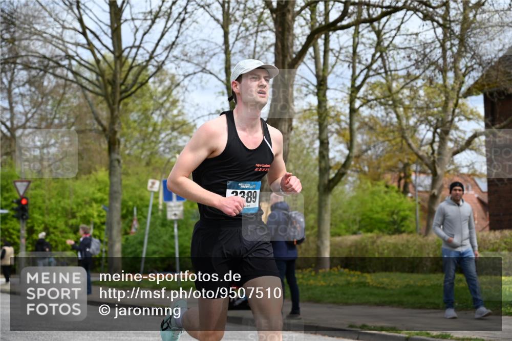 12.04.2026 - 45. Internationalen Wilhelmsburger Insellauf J. Mangold http://msf.ph/oto/9507510 12.04.2026 12:46:35 Ziel 3389, 5365, 3048, 5413, 4656, 5556, 5709 meine-sportfotos.de
