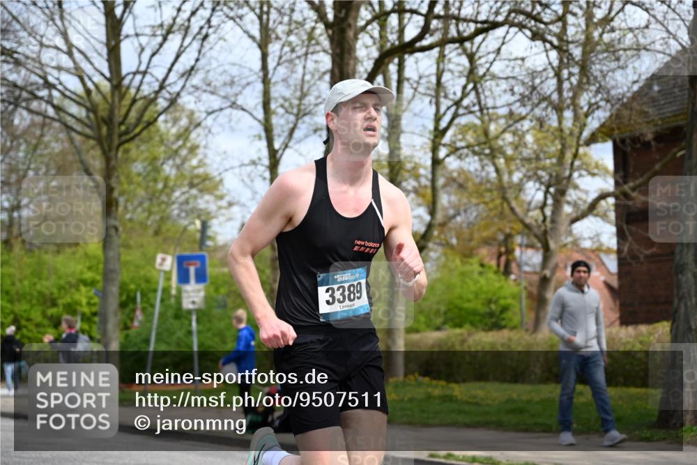 12.04.2026 - 45. Internationalen Wilhelmsburger Insellauf J. Mangold http://msf.ph/oto/9507511 12.04.2026 12:46:35 Ziel 3389, 5365, 3048, 5413, 4656, 5556, 5709 meine-sportfotos.de