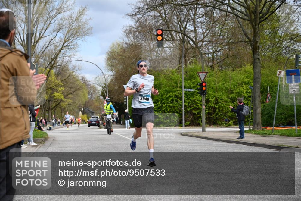 12.04.2026 - 45. Internationalen Wilhelmsburger Insellauf J. Mangold http://msf.ph/oto/9507533 12.04.2026 12:46:55 Ziel 5365, 3048, 5413, 4656, 5556, 5709, 3750, 3301, 4466 meine-sportfotos.de