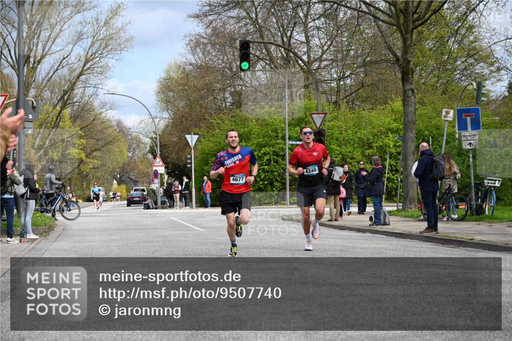 12.04.2026 - 45. Internationalen Wilhelmsburger Insellauf J. Mangold http://msf.ph/oto/9507740 12.04.2026 12:48:31 Ziel 3159, 4677, 4240, 4893, 3947, 5648, 4876, 2378, 5625 meine-sportfotos.de