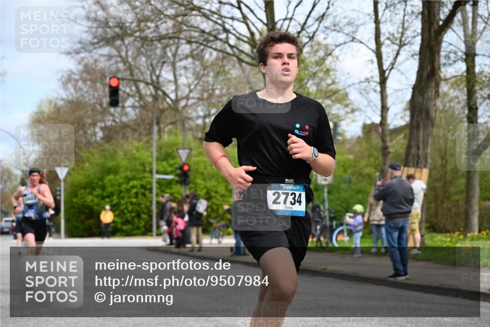 12.04.2026 - 45. Internationalen Wilhelmsburger Insellauf J. Mangold http://msf.ph/oto/9507984 12.04.2026 12:50:14 Ziel 5280, 5483, 2734, 5601, 5659, 5678, 5530, 5825 meine-sportfotos.de