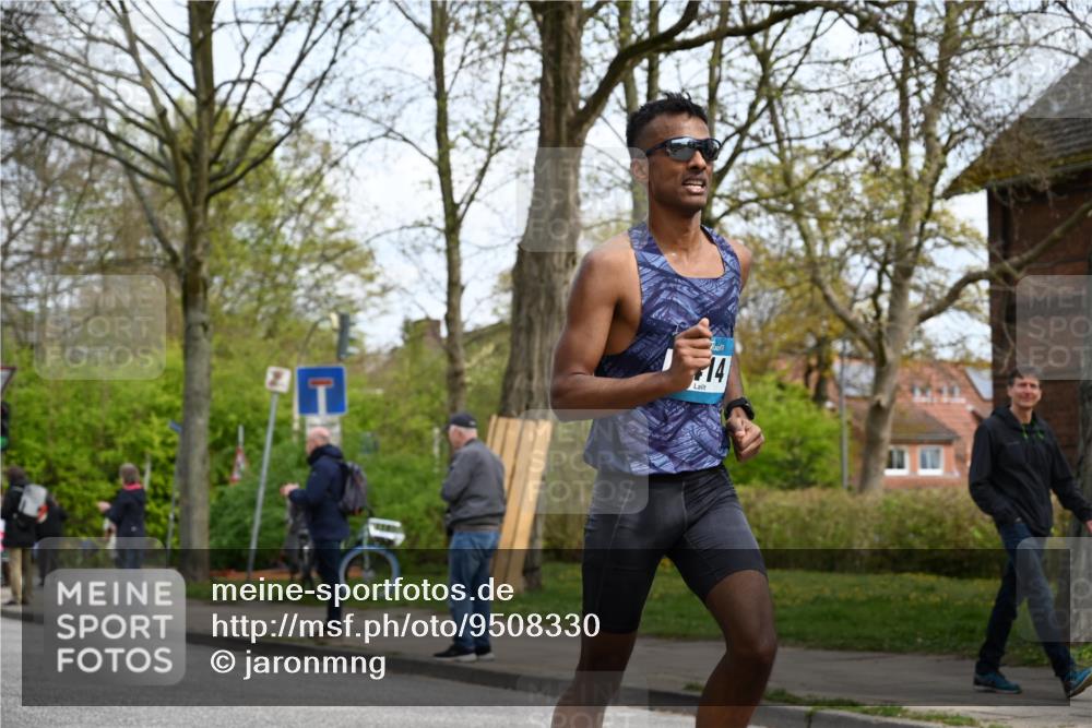 12.04.2026 - 45. Internationalen Wilhelmsburger Insellauf J. Mangold http://msf.ph/oto/9508330 12.04.2026 12:52:21 Ziel 2033, 4571, 2414, 4609, 5779, 4346, 5763, 2896, 5621 meine-sportfotos.de