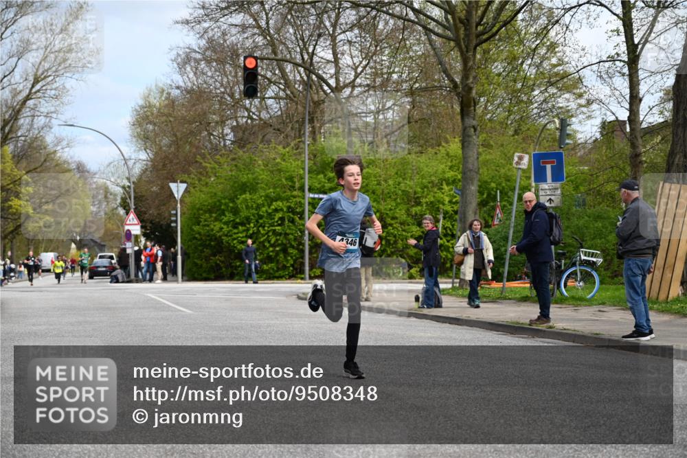 12.04.2026 - 45. Internationalen Wilhelmsburger Insellauf J. Mangold http://msf.ph/oto/9508348 12.04.2026 12:52:36 Ziel 4609, 5779, 4346, 5763, 2896, 5621, 4879, 4891, 5127, 5127, 2218, 4183, 3749, 3160 meine-sportfotos.de