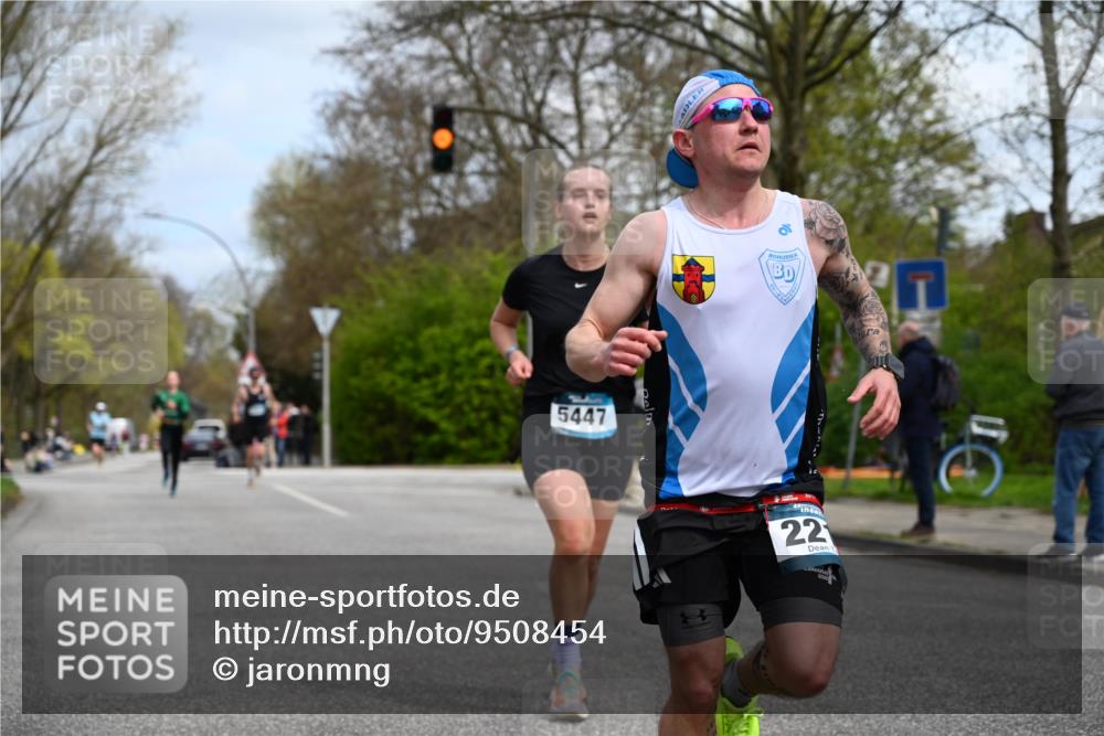 12.04.2026 - 45. Internationalen Wilhelmsburger Insellauf J. Mangold http://msf.ph/oto/9508454 12.04.2026 12:53:08 Ziel 2896, 5621, 4879, 4891, 5127, 2218, 4183, 3749, 3160, 5628, 5447, 5464, 5358, 5358, 3293, 4317, 5227, 3294, 3520, 5143 meine-sportfotos.de