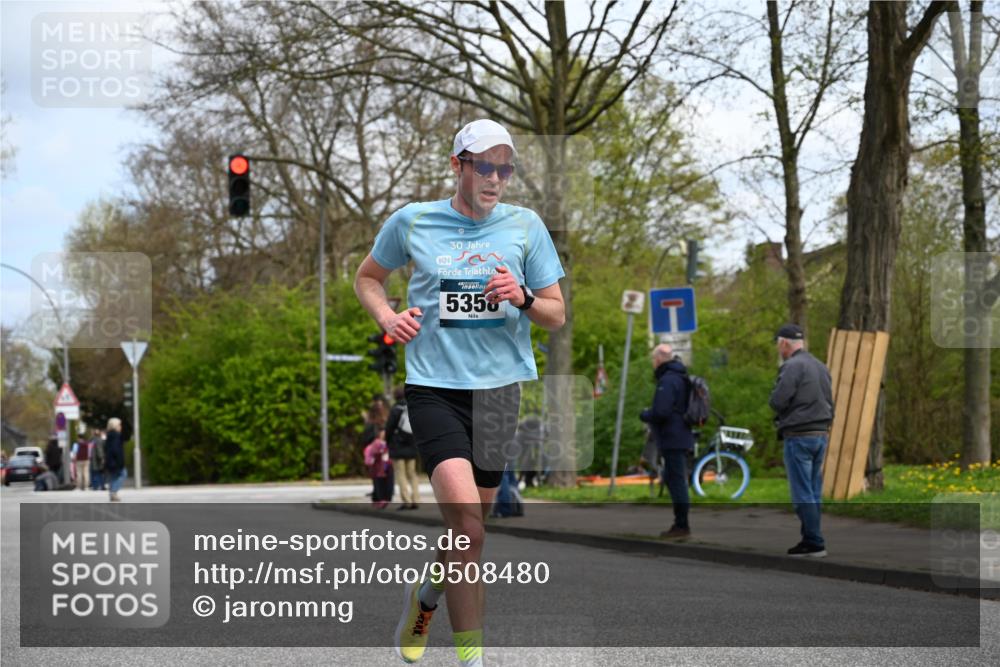 12.04.2026 - 45. Internationalen Wilhelmsburger Insellauf J. Mangold http://msf.ph/oto/9508480 12.04.2026 12:53:20 Ziel 4183, 3749, 3160, 5628, 5447, 5464, 5358, 3293, 4317, 5227, 3294, 3520, 5143, 5143, 5754, 4592, 4455, 4037, 5784, 5785, 4658 meine-sportfotos.de