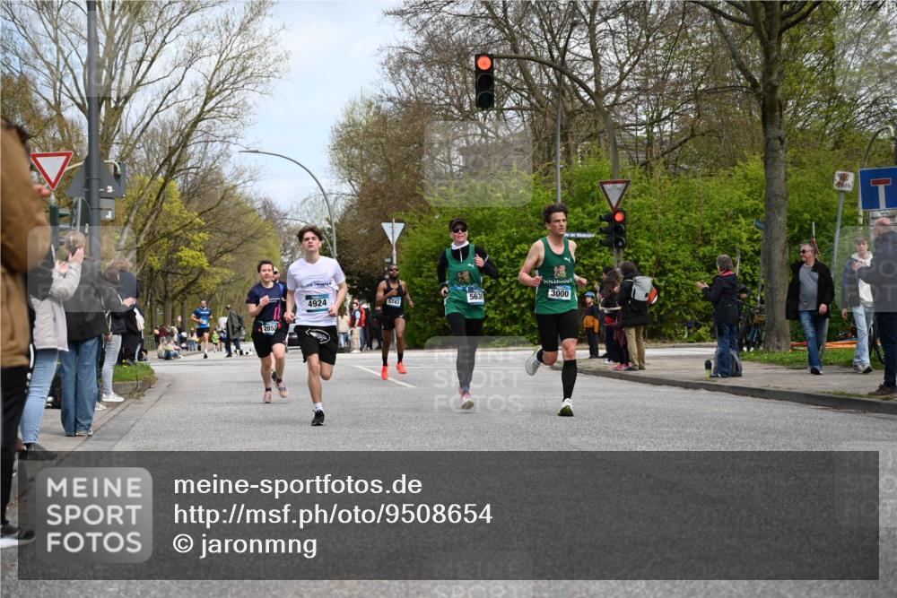 12.04.2026 - 45. Internationalen Wilhelmsburger Insellauf J. Mangold http://msf.ph/oto/9508654 12.04.2026 12:54:08 Ziel 5787, 3254, 5788, 3000, 4823, 5743, 4924, 5630, 5858, 3661, 2852, 2085, 5016, 3157, 5283 meine-sportfotos.de