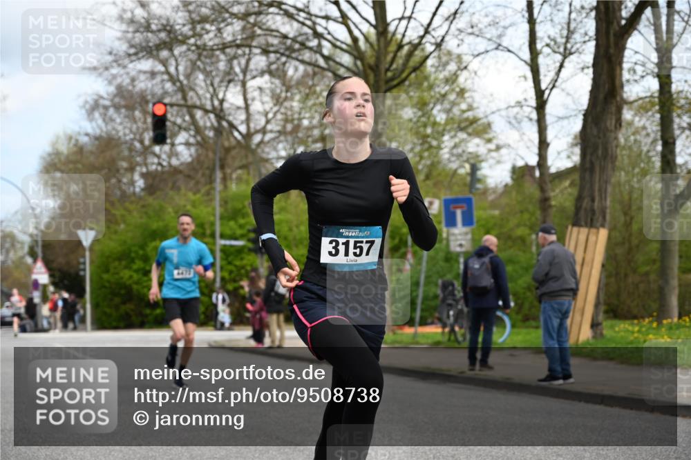 12.04.2026 - 45. Internationalen Wilhelmsburger Insellauf J. Mangold http://msf.ph/oto/9508738 12.04.2026 12:54:41 Ziel 5016, 3157, 5283, 3163, 4472, 5478, 5513, 5513, 5296, 4570, 3302, 2235, 3899, 3300, 5213, 3411, 3411, 4041, 5086, 5087, 4079, 4678, 3177 meine-sportfotos.de