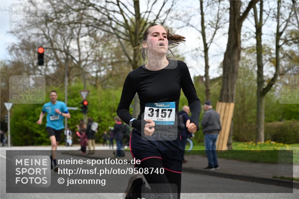 12.04.2026 - 45. Internationalen Wilhelmsburger Insellauf J. Mangold http://msf.ph/oto/9508740 12.04.2026 12:54:41 Ziel 5016, 3157, 5283, 3163, 4472, 5478, 5513, 5513, 5296, 4570, 3302, 2235, 3899, 3300, 5213, 3411, 3411, 4041, 5086, 5087, 4079, 4678, 3177 meine-sportfotos.de