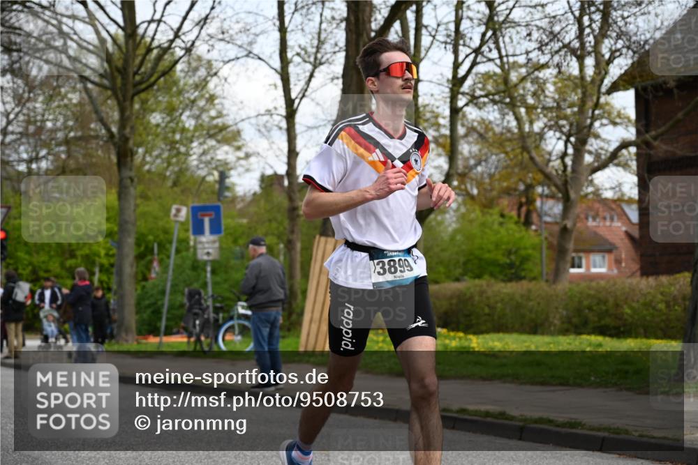 12.04.2026 - 45. Internationalen Wilhelmsburger Insellauf J. Mangold http://msf.ph/oto/9508753 12.04.2026 12:54:58 Ziel 3163, 4472, 5478, 5513, 5296, 4570, 3302, 2235, 3899, 3300, 5213, 3411, 4041, 5086, 5087, 4079, 4678, 3177, 5119, 2737, 2820 meine-sportfotos.de