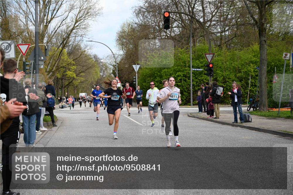 12.04.2026 - 45. Internationalen Wilhelmsburger Insellauf J. Mangold http://msf.ph/oto/9508841 12.04.2026 12:55:33 Ziel 5119, 2737, 2820, 5109, 5361, 4811, 4728, 3315, 5463, 4459, 5817, 5321, 4311, 2017, 2074, 5780, 5857, 2937, 5113, 5118, 3404, 2344, 5114, 5255, 4269, 3627 meine-sportfotos.de