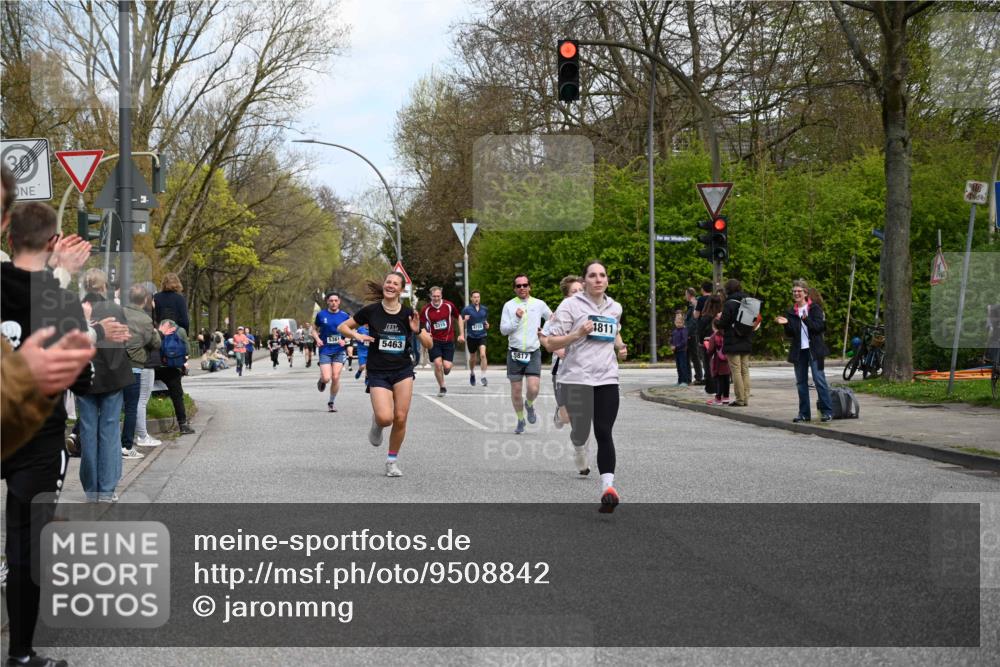 12.04.2026 - 45. Internationalen Wilhelmsburger Insellauf J. Mangold http://msf.ph/oto/9508842 12.04.2026 12:55:33 Ziel 5119, 2737, 2820, 5109, 5361, 4811, 4728, 3315, 5463, 4459, 5817, 5321, 4311, 2017, 2074, 5780, 5857, 2937, 5113, 5118, 3404, 2344, 5114, 5255, 4269, 3627 meine-sportfotos.de
