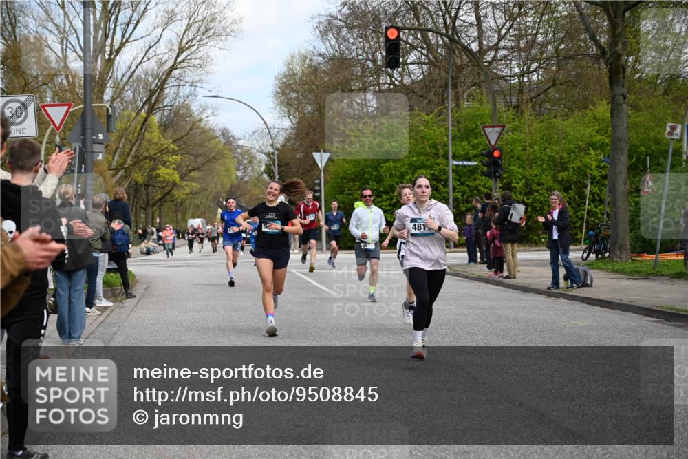 12.04.2026 - 45. Internationalen Wilhelmsburger Insellauf J. Mangold http://msf.ph/oto/9508845 12.04.2026 12:55:33 Ziel 5119, 2737, 2820, 5109, 5361, 4811, 4728, 3315, 5463, 4459, 5817, 5321, 4311, 2017, 2074, 5780, 5857, 2937, 5113, 5118, 3404, 2344, 5114, 5255, 4269, 3627 meine-sportfotos.de