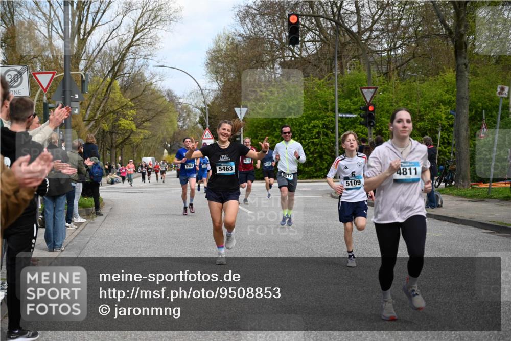 12.04.2026 - 45. Internationalen Wilhelmsburger Insellauf J. Mangold http://msf.ph/oto/9508853 12.04.2026 12:55:34 Ziel 5119, 2737, 2820, 5109, 5361, 4811, 4728, 3315, 5463, 4459, 5817, 5321, 4311, 2017, 2074, 5780, 5857, 2937, 5113, 5118, 3404, 2344, 5114, 5255, 4269, 3627 meine-sportfotos.de