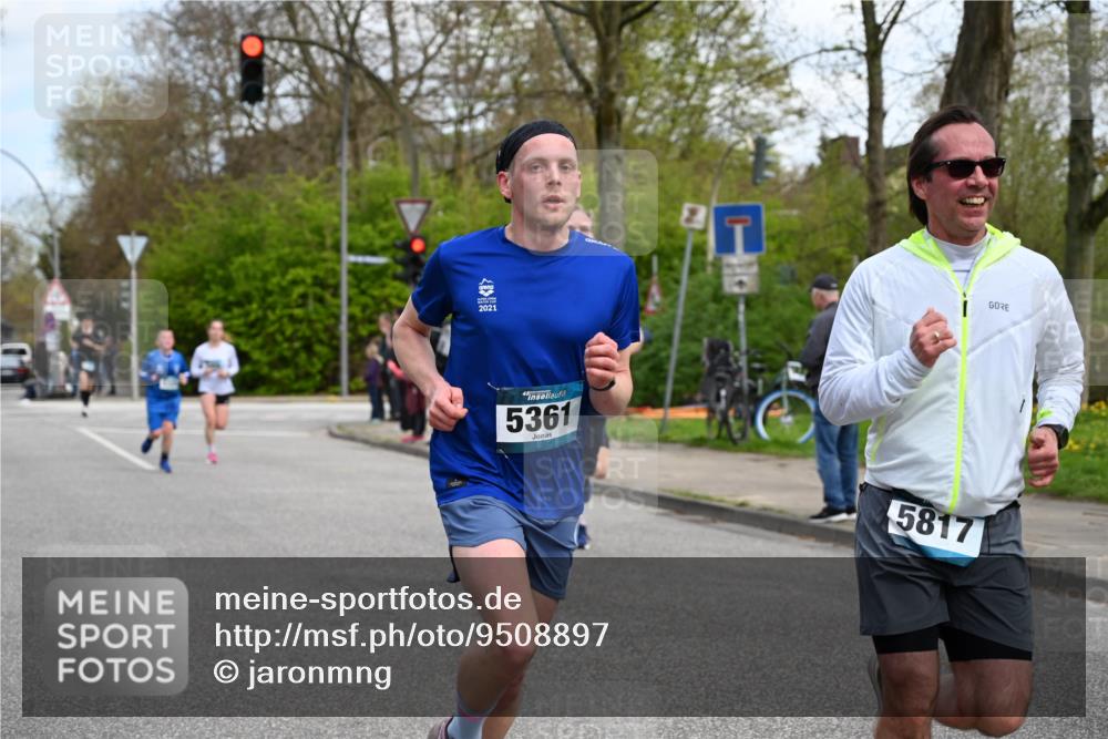 12.04.2026 - 45. Internationalen Wilhelmsburger Insellauf J. Mangold http://msf.ph/oto/9508897 12.04.2026 12:55:38 Ziel 2820, 5109, 5361, 4811, 4728, 3315, 5463, 4459, 5817, 5321, 4311, 2017, 2074, 5780, 5857, 2937, 5113, 5118, 3404, 3404, 2344, 5114, 5255, 4269, 3627, 5133, 5680 meine-sportfotos.de