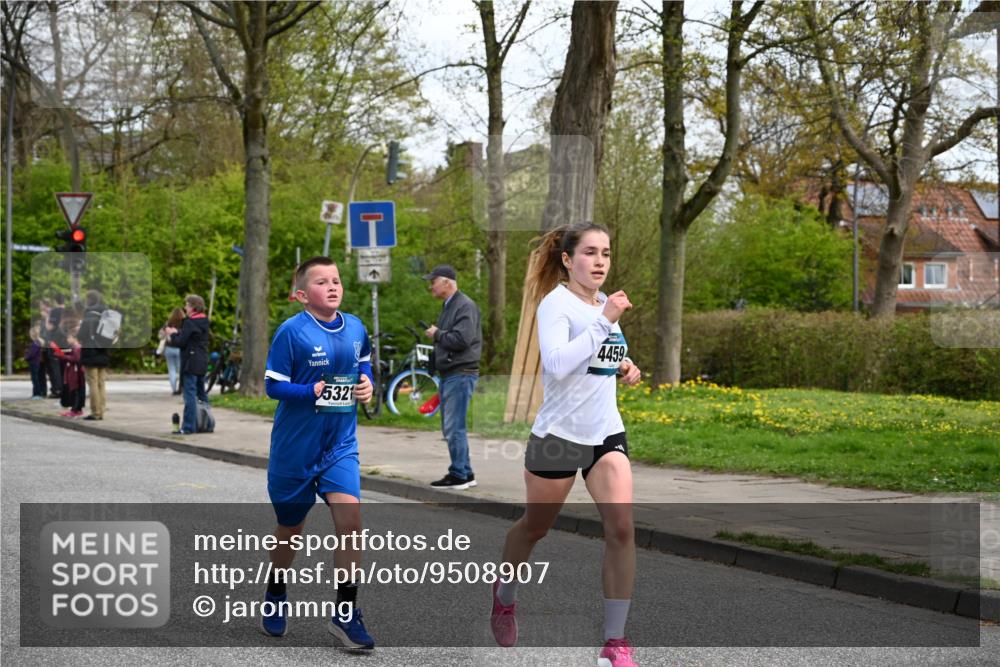 12.04.2026 - 45. Internationalen Wilhelmsburger Insellauf J. Mangold http://msf.ph/oto/9508907 12.04.2026 12:55:43 Ziel 5109, 5361, 4811, 4728, 3315, 5463, 4459, 5817, 5321, 4311, 2017, 2074, 5780, 5857, 5857, 2937, 5113, 5118, 3404, 2344, 5114, 5255, 4269, 3627, 5133, 5680, 4545, 5101 meine-sportfotos.de