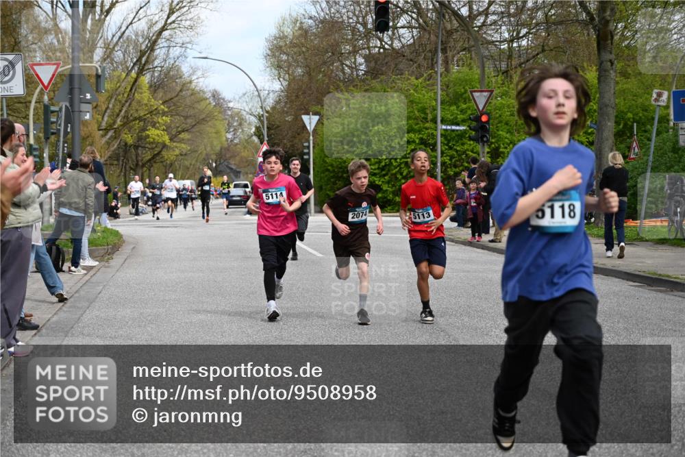 12.04.2026 - 45. Internationalen Wilhelmsburger Insellauf J. Mangold http://msf.ph/oto/9508958 12.04.2026 12:55:53 Ziel 4728, 3315, 5463, 4459, 5817, 5321, 4311, 2017, 2074, 5780, 5857, 2937, 5113, 5118, 3404, 2344, 5114, 5255, 4269, 3627, 5133, 5680, 4545, 4545, 5101, 4261, 4933, 5131, 5184 meine-sportfotos.de