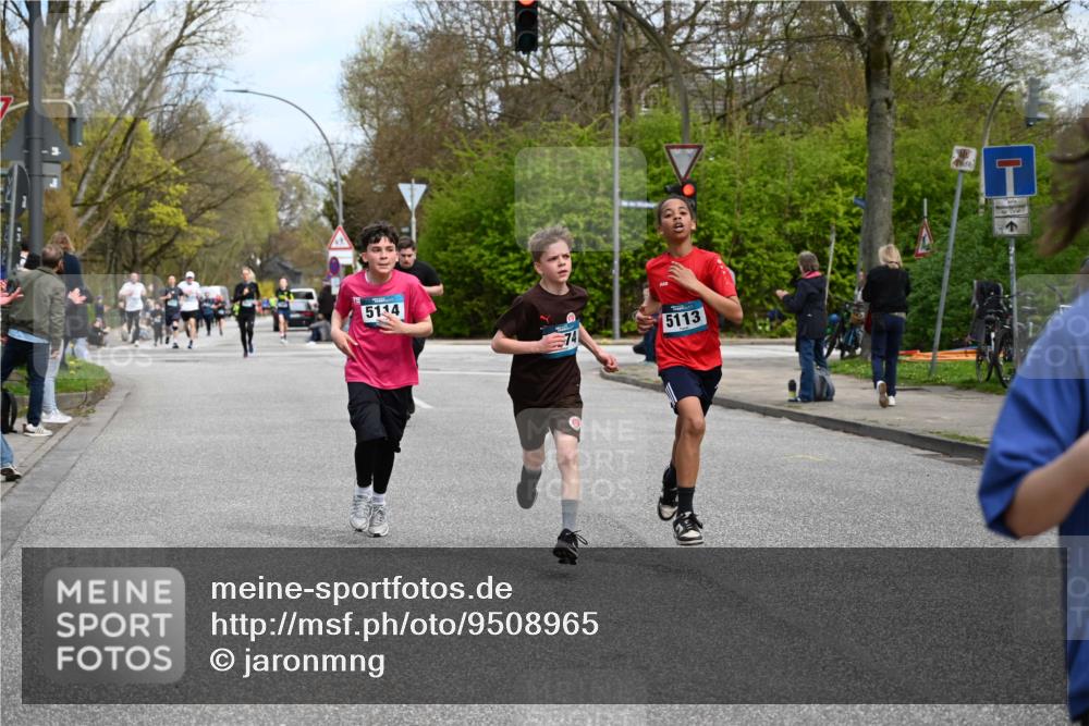 12.04.2026 - 45. Internationalen Wilhelmsburger Insellauf J. Mangold http://msf.ph/oto/9508965 12.04.2026 12:55:54 Ziel 4728, 3315, 5463, 4459, 5817, 5321, 4311, 2017, 2074, 5780, 5857, 2937, 5113, 5118, 3404, 2344, 5114, 5255, 5255, 4269, 3627, 5133, 5680, 4545, 5101, 5101, 4261, 4933, 5131, 5184, 5446, 4859, 5729 meine-sportfotos.de