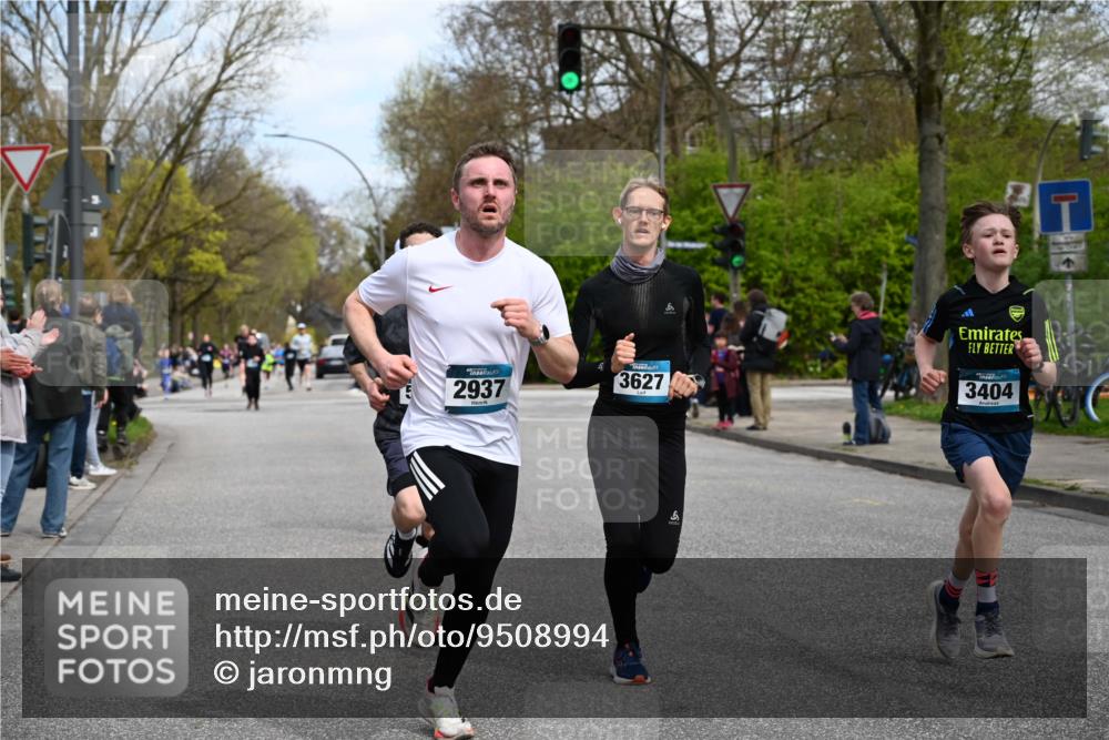 12.04.2026 - 45. Internationalen Wilhelmsburger Insellauf J. Mangold http://msf.ph/oto/9508994 12.04.2026 12:56:03 Ziel 5321, 4311, 2017, 2074, 5780, 5857, 2937, 5113, 5118, 3404, 2344, 5114, 5255, 4269, 3627, 5133, 5680, 4545, 5101, 4261, 4933, 5131, 5184, 5184, 5446, 4859, 5729, 5134, 3620, 4848, 5410, 4168, 4921, 4922 meine-sportfotos.de