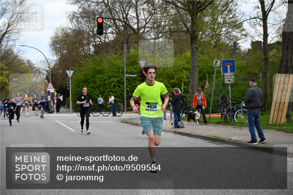 12.04.2026 - 45. Internationalen Wilhelmsburger Insellauf J. Mangold http://msf.ph/oto/9509554 12.04.2026 12:57:48 Ziel 5129, 3190, 5736, 3189, 5847, 3439, 5232, 5277, 3863, 4887, 4938, 3213, 2447, 5211, 4968, 2707, 5169, 5214, 4955, 3396, 5228, 5689, 2771, 5687, 2058, 3152, 4535, 5260, 2493, 5260, 2493, 2550, 3479, 4873 meine-sportfotos.de