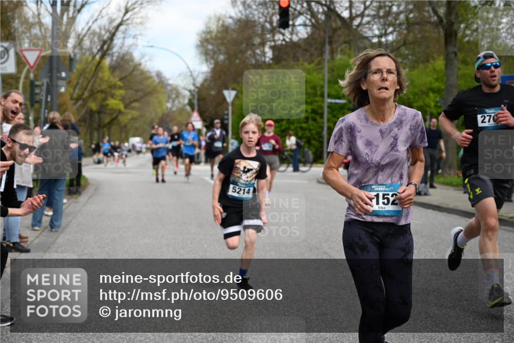 12.04.2026 - 45. Internationalen Wilhelmsburger Insellauf J. Mangold http://msf.ph/oto/9509606 12.04.2026 12:57:57 Ziel 4938, 3213, 2447, 5211, 4968, 2707, 5169, 5214, 4955, 3396, 5228, 5689, 2771, 5687, 2058, 3152, 4535, 5260, 2493, 2550, 3479, 4873, 4344, 3889, 3309, 5613, 3525, 5422, 3088 meine-sportfotos.de
