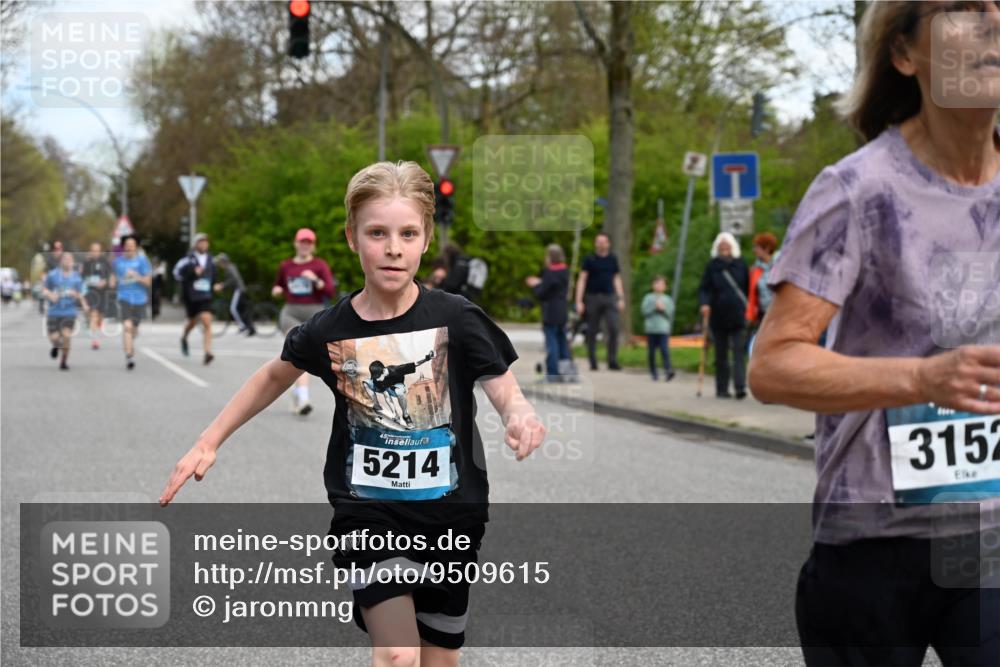 12.04.2026 - 45. Internationalen Wilhelmsburger Insellauf J. Mangold http://msf.ph/oto/9509615 12.04.2026 12:57:58 Ziel 4938, 3213, 2447, 5211, 4968, 2707, 5169, 5214, 4955, 3396, 5228, 5689, 2771, 5687, 2058, 2058, 3152, 4535, 5260, 2493, 2550, 3479, 4873, 4344, 3889, 3309, 5613, 3525, 5422, 3088 meine-sportfotos.de
