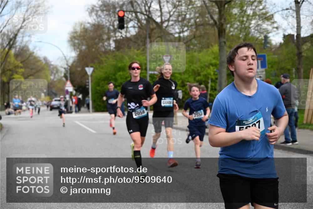 12.04.2026 - 45. Internationalen Wilhelmsburger Insellauf J. Mangold http://msf.ph/oto/9509640 12.04.2026 12:58:04 Ziel 5211, 4968, 2707, 5169, 5214, 4955, 3396, 5228, 5689, 2771, 5687, 2058, 3152, 4535, 5260, 2493, 2550, 3479, 4873, 4344, 3889, 4344, 3889, 3309, 5613, 3525, 5422, 3088, 3255 meine-sportfotos.de