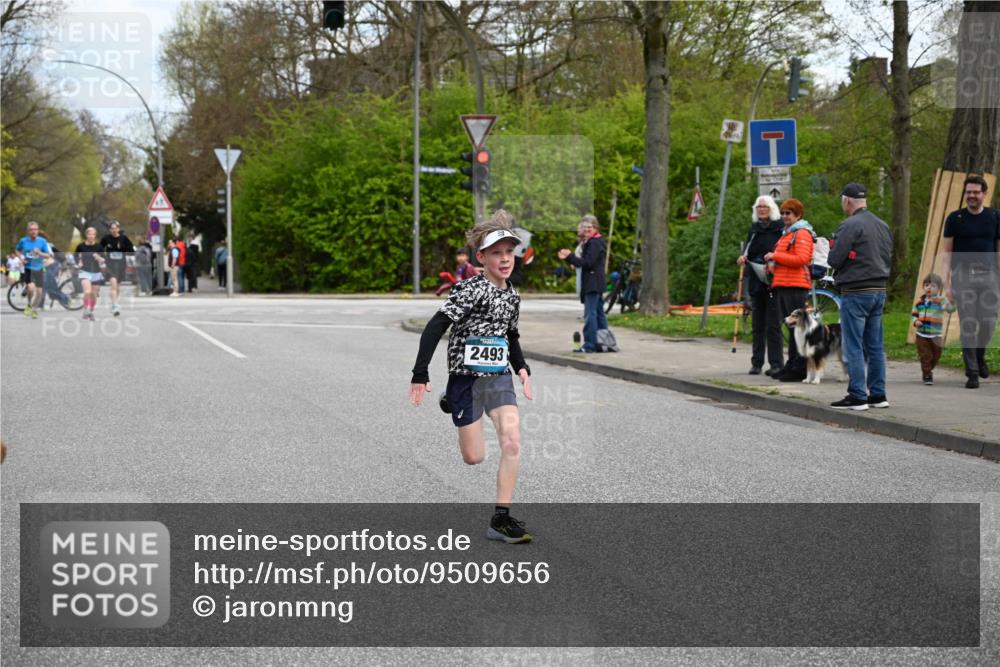 12.04.2026 - 45. Internationalen Wilhelmsburger Insellauf J. Mangold http://msf.ph/oto/9509656 12.04.2026 12:58:08 Ziel 5211, 4968, 2707, 5169, 5214, 4955, 3396, 5228, 5689, 2771, 5687, 2058, 3152, 4535, 5260, 2493, 2550, 3479, 4873, 4873, 4344, 3889, 3309, 5613, 3525, 5422, 3088, 3088, 3255 meine-sportfotos.de