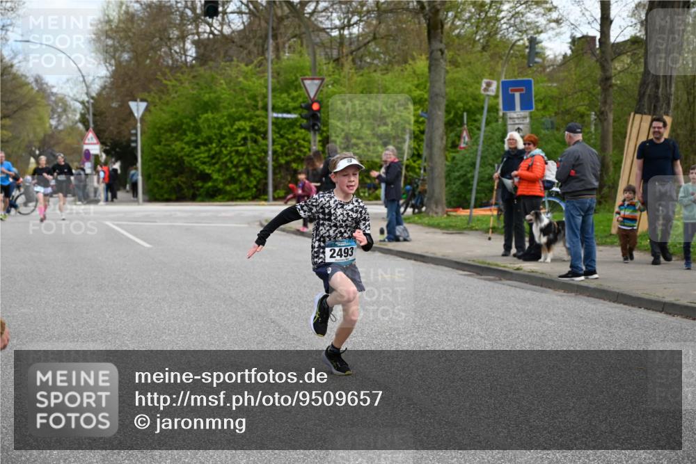 12.04.2026 - 45. Internationalen Wilhelmsburger Insellauf J. Mangold http://msf.ph/oto/9509657 12.04.2026 12:58:08 Ziel 5211, 4968, 2707, 5169, 5214, 4955, 3396, 5228, 5689, 2771, 5687, 2058, 3152, 4535, 5260, 2493, 2550, 3479, 4873, 4873, 4344, 3889, 3309, 5613, 3525, 5422, 3088, 3088, 3255 meine-sportfotos.de
