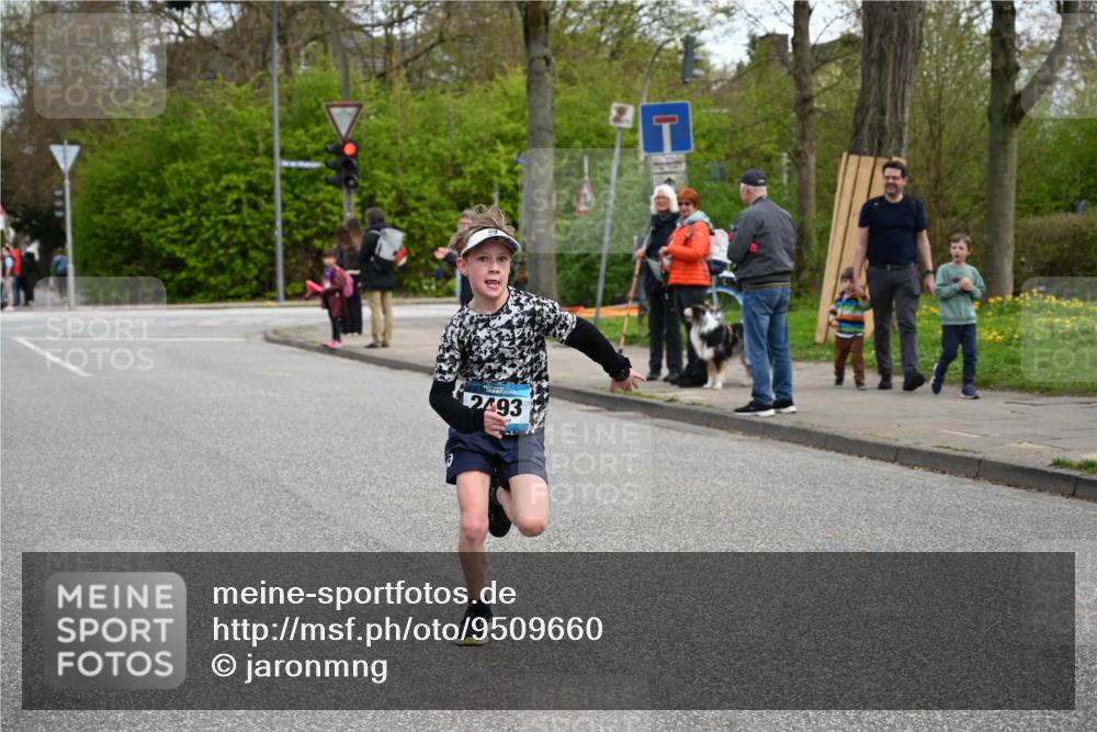 12.04.2026 - 45. Internationalen Wilhelmsburger Insellauf J. Mangold http://msf.ph/oto/9509660 12.04.2026 12:58:08 Ziel 5211, 4968, 2707, 5169, 5214, 4955, 3396, 5228, 5689, 2771, 5687, 2058, 3152, 4535, 5260, 2493, 2550, 3479, 4873, 4873, 4344, 3889, 3309, 5613, 3525, 5422, 3088, 3088, 3255 meine-sportfotos.de