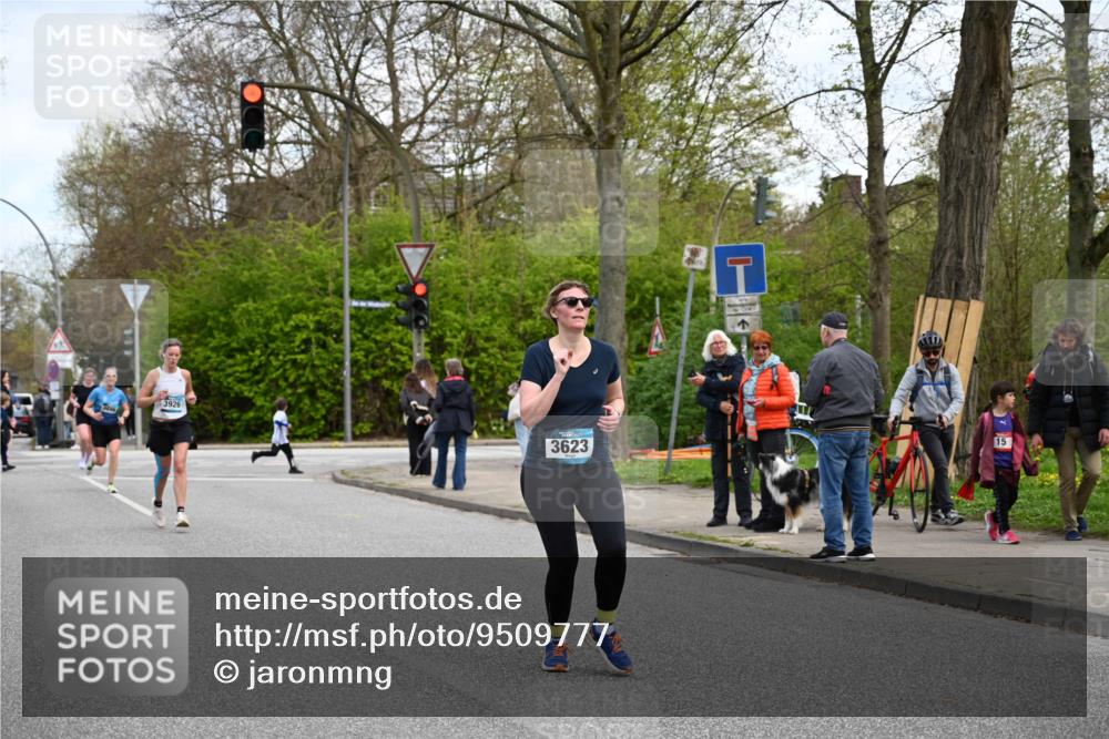 12.04.2026 - 45. Internationalen Wilhelmsburger Insellauf J. Mangold http://msf.ph/oto/9509777 12.04.2026 12:58:35 Ziel 4344, 3889, 3309, 5613, 3525, 5422, 3088, 3255, 5174, 5846, 3286, 3623, 4822, 2015, 3926, 3728, 3728, 4023, 2009, 4875, 5276, 3017, 5111, 5124, 5644, 5718, 2082, 4741, 5191, 4287, 5219, 2068, 3246, 4035 meine-sportfotos.de