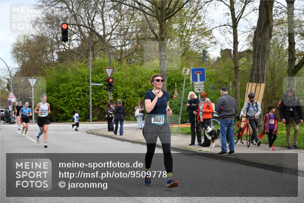 12.04.2026 - 45. Internationalen Wilhelmsburger Insellauf J. Mangold http://msf.ph/oto/9509778 12.04.2026 12:58:35 Ziel 4344, 3889, 3309, 5613, 3525, 5422, 3088, 3255, 5174, 5846, 3286, 3623, 4822, 2015, 3926, 3728, 3728, 4023, 2009, 4875, 5276, 3017, 5111, 5124, 5644, 5718, 2082, 4741, 5191, 4287, 5219, 2068, 3246, 4035 meine-sportfotos.de