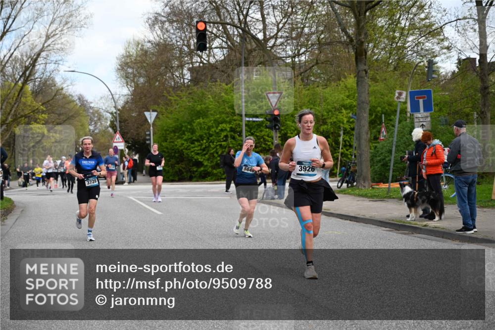 12.04.2026 - 45. Internationalen Wilhelmsburger Insellauf J. Mangold http://msf.ph/oto/9509788 12.04.2026 12:58:39 Ziel 4344, 3889, 3309, 5613, 3525, 5422, 3088, 3255, 5174, 5846, 3286, 3623, 4822, 4822, 2015, 3926, 3728, 4023, 2009, 4875, 5276, 3017, 5111, 5124, 5644, 5718, 2082, 4741, 5191, 4287, 5219, 2068, 3246, 4035, 5244, 4128, 4565, 5079 meine-sportfotos.de