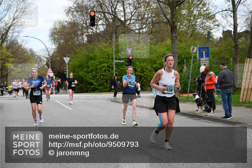 12.04.2026 - 45. Internationalen Wilhelmsburger Insellauf J. Mangold http://msf.ph/oto/9509793 12.04.2026 12:58:39 Ziel 4344, 3889, 3309, 5613, 3525, 5422, 3088, 3255, 5174, 5846, 3286, 3623, 4822, 4822, 2015, 3926, 3728, 4023, 2009, 4875, 5276, 3017, 5111, 5124, 5644, 5718, 2082, 4741, 5191, 4287, 5219, 2068, 3246, 4035, 5244, 4128, 4565, 5079 meine-sportfotos.de