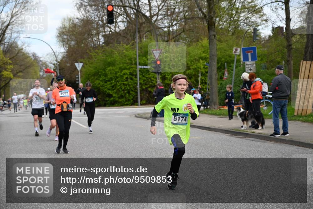12.04.2026 - 45. Internationalen Wilhelmsburger Insellauf J. Mangold http://msf.ph/oto/9509853 12.04.2026 12:58:48 Ziel 3255, 5174, 5846, 3286, 3623, 4822, 2015, 3926, 3728, 4023, 2009, 4875, 4023, 2009, 4875, 5276, 3017, 5111, 5124, 5644, 5718, 2082, 4741, 5191, 4287, 5219, 2068, 3246, 4035, 5244, 4128, 5244, 4128, 4565, 5079, 4395, 4187, 5067, 2069, 4761 meine-sportfotos.de