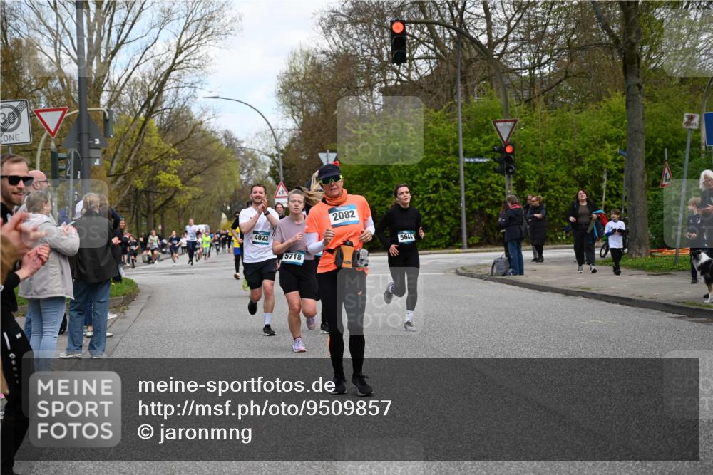 12.04.2026 - 45. Internationalen Wilhelmsburger Insellauf J. Mangold http://msf.ph/oto/9509857 12.04.2026 12:58:49 Ziel 3255, 5174, 5846, 3286, 3623, 4822, 2015, 3926, 3728, 4023, 2009, 4875, 5276, 3017, 5111, 5124, 5644, 5718, 2082, 4741, 5191, 4287, 5219, 2068, 3246, 4035, 5244, 4128, 4565, 5079, 4395, 4187, 5067, 2069, 4761, 5179, 3192 meine-sportfotos.de
