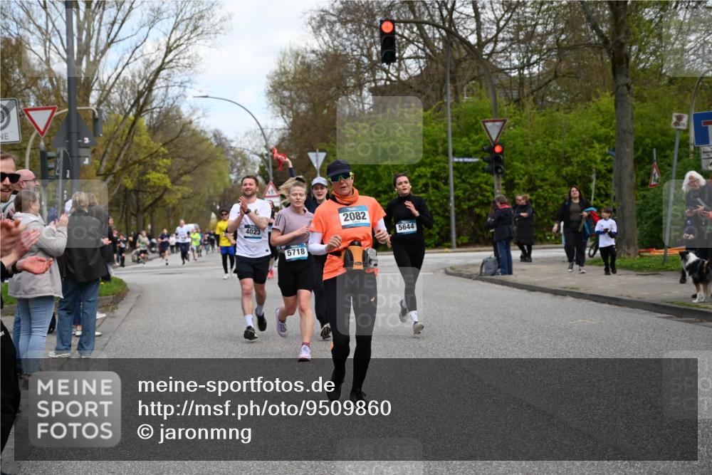 12.04.2026 - 45. Internationalen Wilhelmsburger Insellauf J. Mangold http://msf.ph/oto/9509860 12.04.2026 12:58:49 Ziel 3255, 5174, 5846, 3286, 3623, 4822, 2015, 3926, 3728, 4023, 2009, 4875, 5276, 3017, 5111, 5124, 5644, 5718, 2082, 4741, 5191, 4287, 5219, 2068, 3246, 4035, 5244, 4128, 4565, 5079, 4395, 4187, 5067, 2069, 4761, 5179, 3192 meine-sportfotos.de