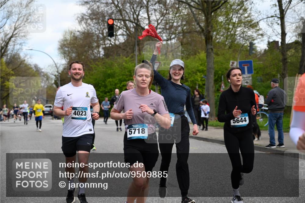12.04.2026 - 45. Internationalen Wilhelmsburger Insellauf J. Mangold http://msf.ph/oto/9509885 12.04.2026 12:58:52 Ziel 3255, 5174, 5846, 3286, 3623, 4822, 2015, 3926, 3728, 4023, 2009, 4875, 5276, 3017, 3017, 5111, 5124, 5644, 5718, 2082, 4741, 5191, 4287, 5219, 2068, 3246, 4035, 5244, 4128, 4565, 5079, 4395, 4187, 5067, 2069, 4761, 5179, 3192, 5635, 4917, 4171, 4170 meine-sportfotos.de