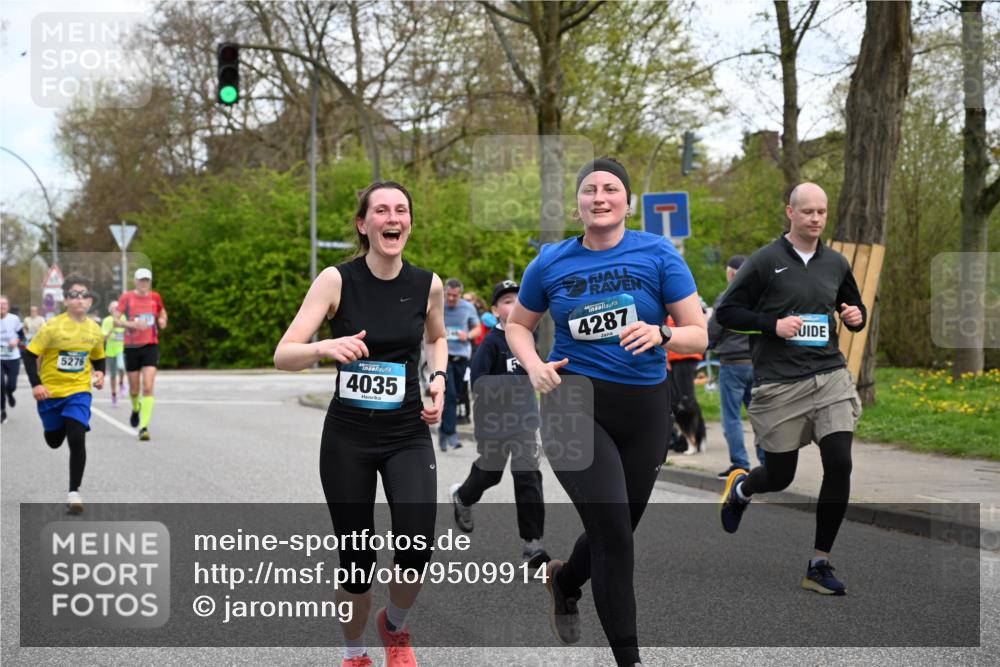 12.04.2026 - 45. Internationalen Wilhelmsburger Insellauf J. Mangold http://msf.ph/oto/9509914 12.04.2026 12:58:57 Ziel 5174, 5846, 3286, 3623, 4822, 2015, 3926, 3728, 4023, 2009, 4875, 5276, 3017, 5111, 5124, 5644, 5718, 2082, 4741, 5191, 4287, 5219, 2068, 5219, 2068, 3246, 4035, 5244, 4128, 4565, 5079, 4395, 4187, 5067, 2069, 4761, 5179, 3192, 5635, 4917, 4171, 4170, 5011, 4781, 4872, 4581 meine-sportfotos.de