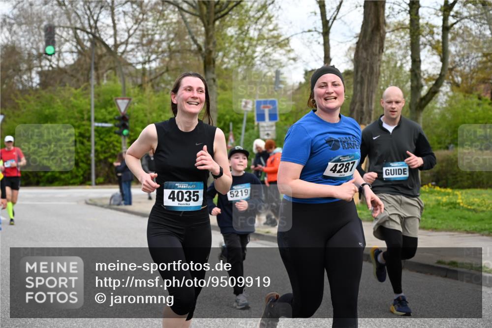 12.04.2026 - 45. Internationalen Wilhelmsburger Insellauf J. Mangold http://msf.ph/oto/9509919 12.04.2026 12:58:58 Ziel 5174, 5846, 3286, 3623, 4822, 2015, 3926, 3728, 4023, 2009, 4875, 5276, 3017, 5111, 5124, 5644, 5718, 2082, 4741, 5191, 4287, 5219, 2068, 3246, 4035, 3246, 4035, 5244, 4128, 4565, 5079, 4395, 4187, 5067, 5067, 2069, 4761, 5179, 3192, 5635, 4917, 4171, 4170, 5011, 4781, 4872, 4581, 5338 meine-sportfotos.de