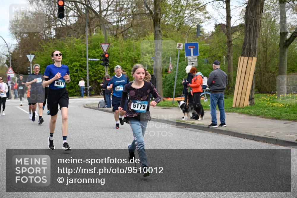 12.04.2026 - 45. Internationalen Wilhelmsburger Insellauf J. Mangold http://msf.ph/oto/9510012 12.04.2026 12:59:14 Ziel 5276, 3017, 5111, 5124, 5644, 5718, 2082, 4741, 5191, 4287, 5219, 2068, 3246, 4035, 5244, 4128, 4565, 5079, 4395, 4187, 5067, 2069, 4761, 5179, 3192, 5635, 4917, 5635, 4917, 4171, 4170, 5011, 4781, 4872, 4581, 5338, 5339, 2006, 4096, 5081, 2006, 4096, 5081, 4623, 4620, 3999, 5183, 5863, 5550, 5074 meine-sportfotos.de