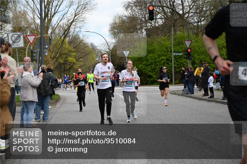 12.04.2026 - 45. Internationalen Wilhelmsburger Insellauf J. Mangold http://msf.ph/oto/9510084 12.04.2026 12:59:26 Ziel 4565, 5079, 4395, 4187, 5067, 2069, 4761, 5179, 3192, 5635, 4917, 4171, 4170, 5011, 4781, 4872, 4581, 5338, 5339, 2006, 4096, 5081, 2006, 4096, 5081, 4623, 4620, 3999, 5183, 5863, 5550, 5074, 5074, 5467, 3972, 2984, 2063, 2735, 5657, 4782, 2117, 2683 meine-sportfotos.de